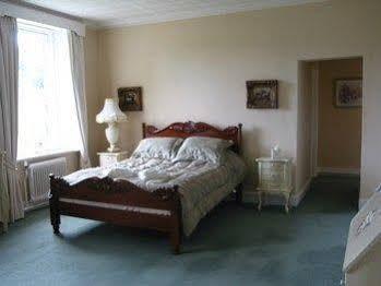 Отель Oakhill 4*